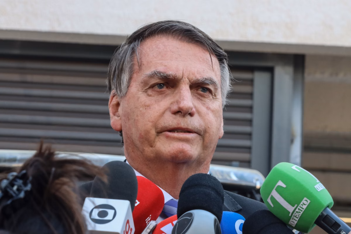 Defesa de Bolsonaro diz que recebeu com 'estarrecimento' denúncia da PGR e chama acusação de 'inepta'