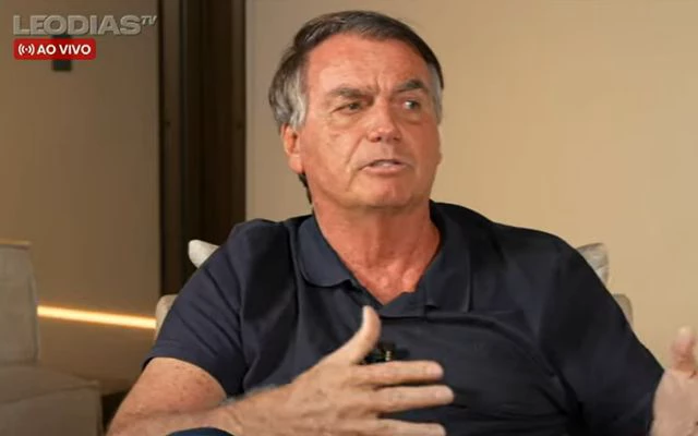 Defesa de Bolsonaro tem até quarta-feira (5) para responder à denúncia de tentativa de golpe