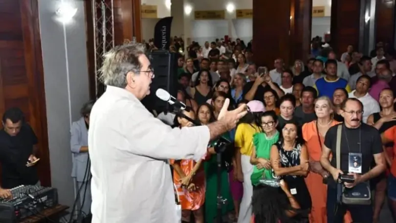 Aberta a temporada de tiro ao Álvaro
