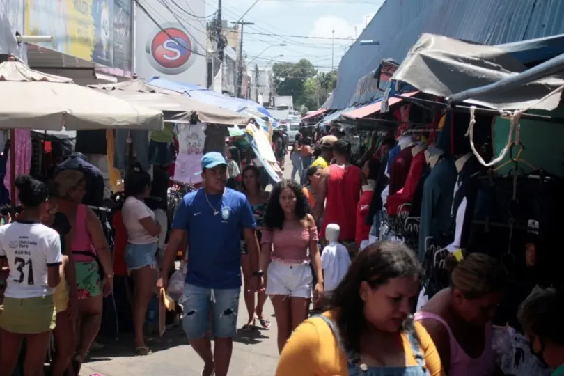 Comércio funciona em horário diferenciado nos dias de Carnaval na capital potiguar