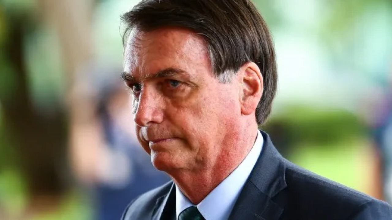Bolsonaro rebate ataques de Lula: 'Toda vez que está nas cordas, coisas acontecem'