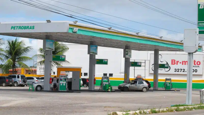 Procon Natal vai notificar postos de combustíveis sobre aumento nos preços