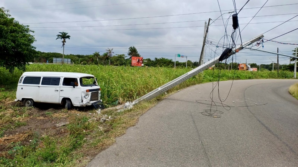 Colisões de trânsito danificaram mais de 180 postes da rede elétrica no RN