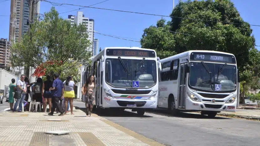 Ônibus gratuito no Carnaval de Natal terá identificação para facilitar acesso dos foliões