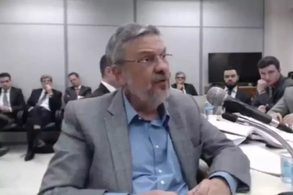 Ministro Toffoli livra Palocci, réu confesso, de ações na Lava Jato