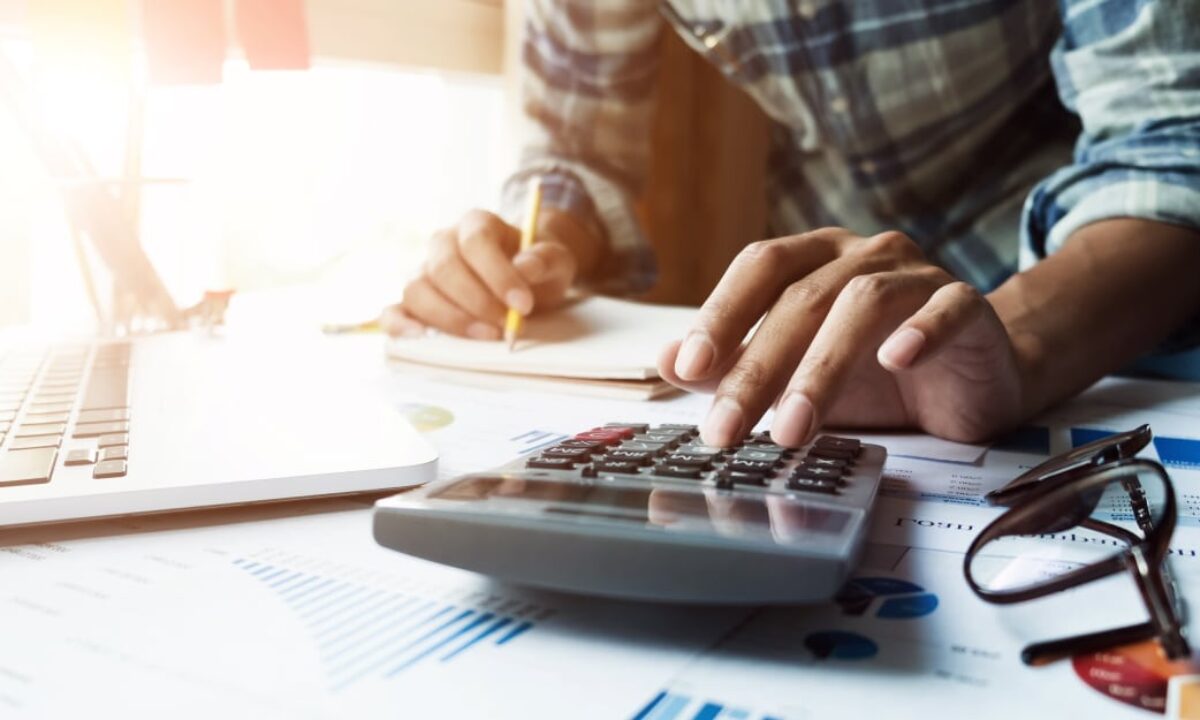 Endividamento e inadimplência dos natalenses cai pelo segundo mês consecutivo