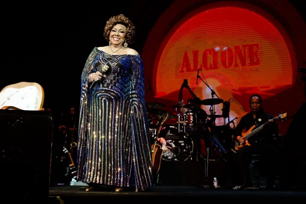 Cantora Alcione revela que gostaria de ter casado com Alexandre de Moraes