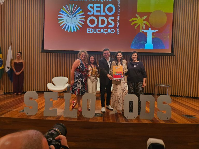 Senac RN e Sesc RN recebem premiação do Selo ODS Educação no Rio de Janeiro