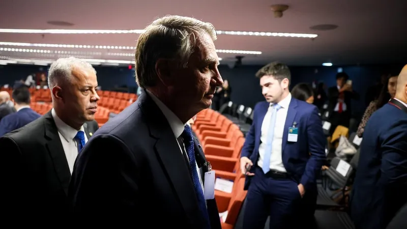 Bolsonaro é o primeiro ex-presidente a virar réu por tentativa de golpe no Brasil; veja os próximos passos