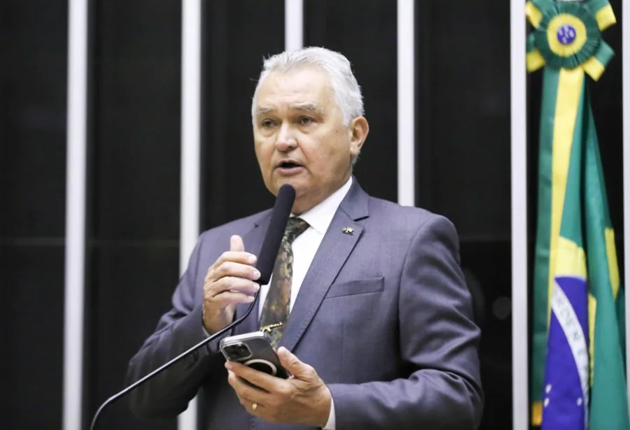 General Girão rebate Estadão e diz que defende que anistia seja válida também para Bolsonaro