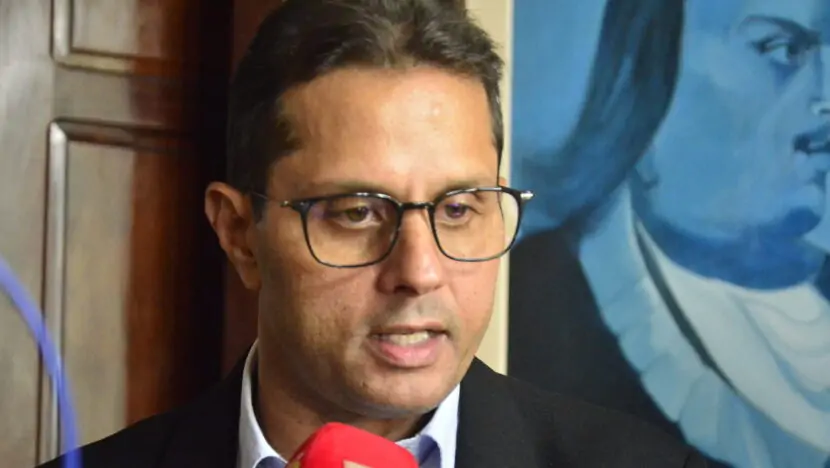 Secretário de Educação de Natal cobra repasse de verba estadual