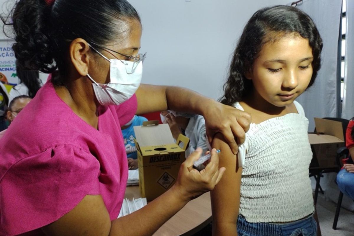 Campanha de vacinação escolar no RN começa em abril e vai até maio
