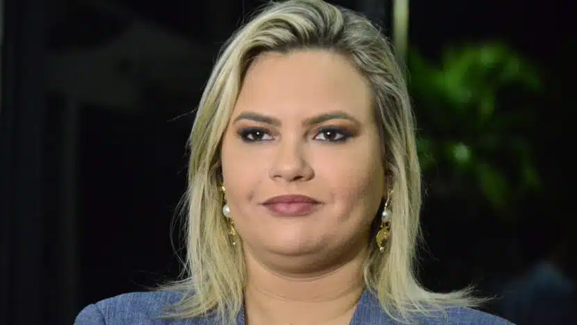 “Meu papel é coadjuvante, mas não quero ser apenas isso”, afirma Joanna