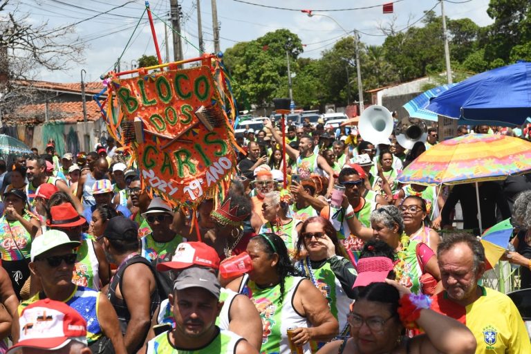 Bloco dos Garis e Baiacu na Vara animam a Redinha nesta quarta-feira