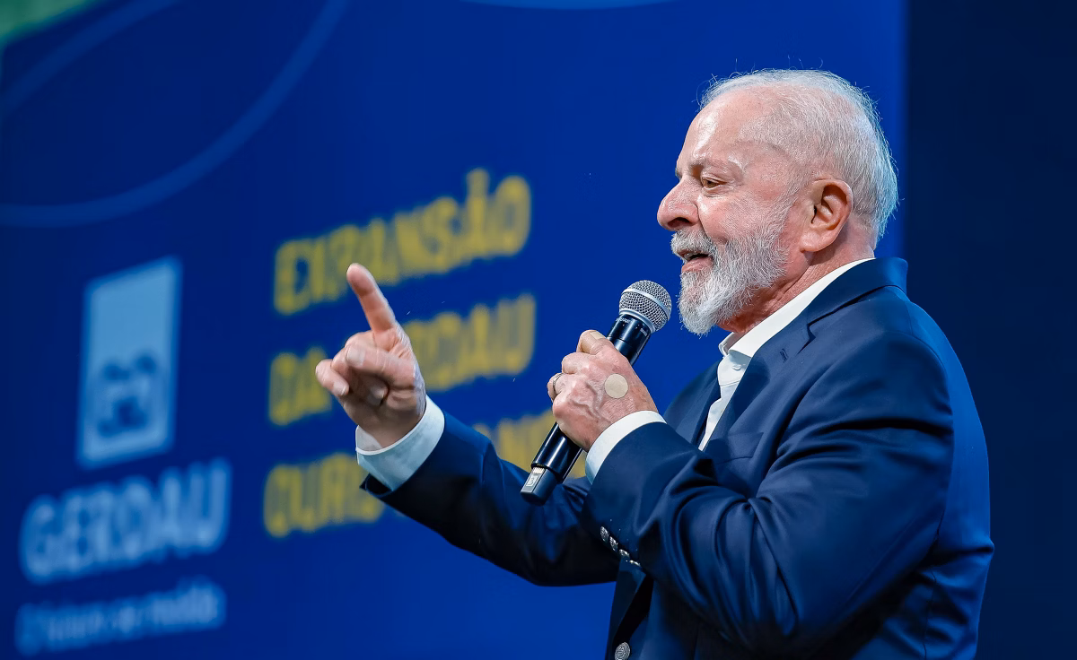 Lula diz não entender alta no preço do ovo e garante: 'vocês vão comer picanha outra vez'