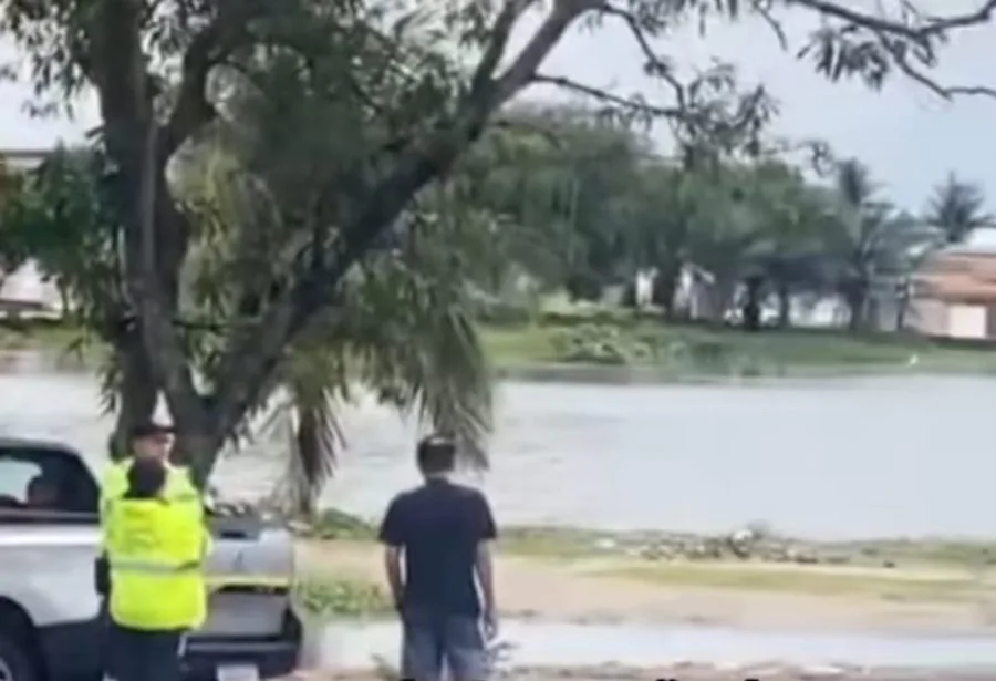 Lagoas de captação transbordam após fortes chuvas em Natal