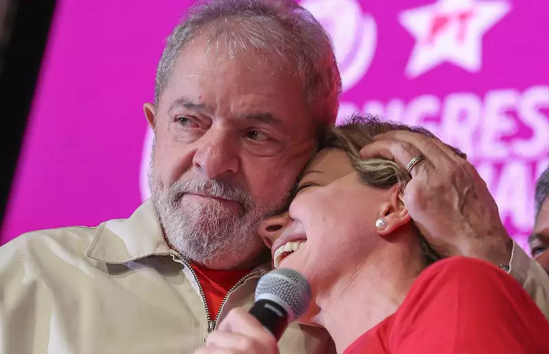 Escolhida pela aparência minimiza machismo de Lula e ataca oposição