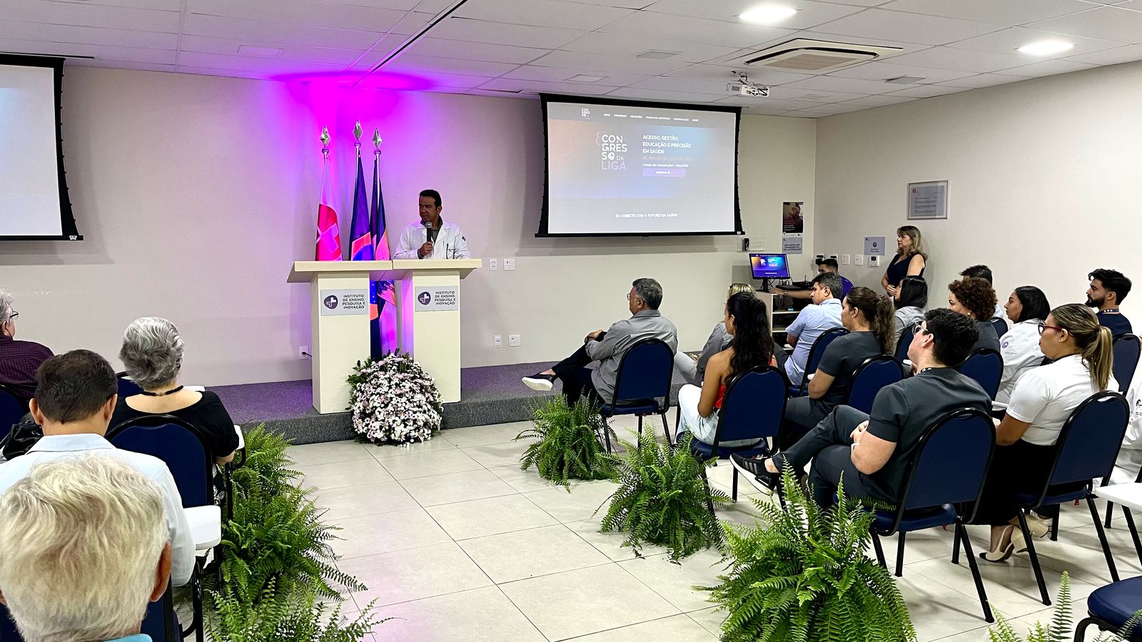 Senador Styvenson Valentim é Homenageado na 5ª Edição do Prêmio Dr. Fernando Medeiros, da LIGA Contra o Câncer