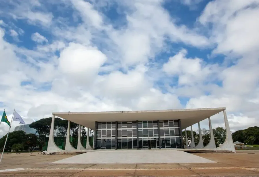 STF confirma Moraes, Dino e Zanin em julgamento de Bolsonaro