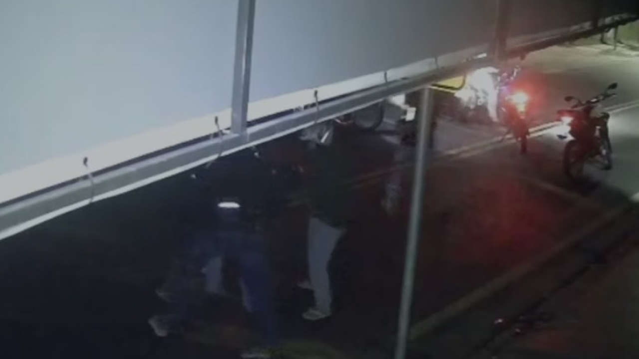 Durante assalto, policial penal é cercado por 6 bandidos e morre baleado; IMAGENS FORTES
