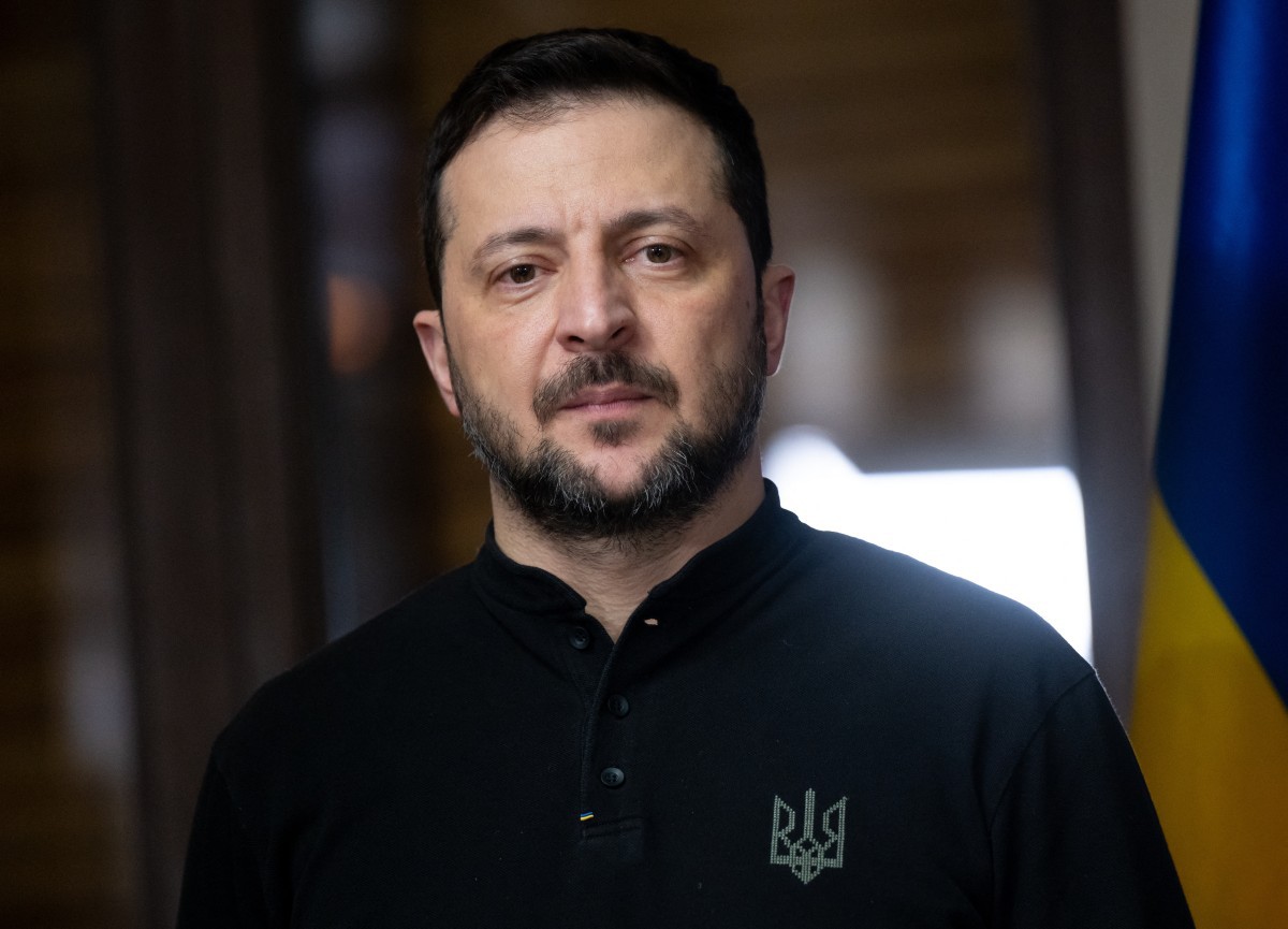 "Putin vai morrer em breve", diz Volodimir Zelenski a uma TV francesa