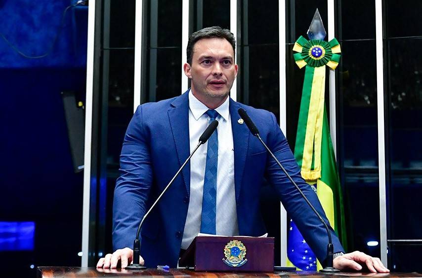 Styvenson reivindica investimento em obras em hospital e dispara contra Fátima: “Vá mentir no inferno”