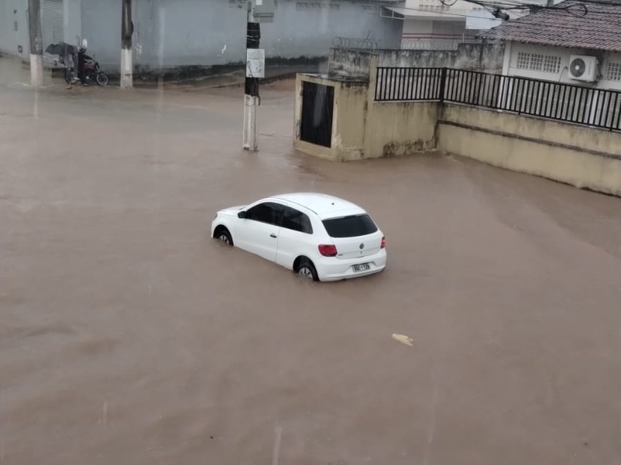 Natal lidera como município potiguar que mais recebeu precipitação nas últimas 24 horas com acúmulo de 58,2 mm