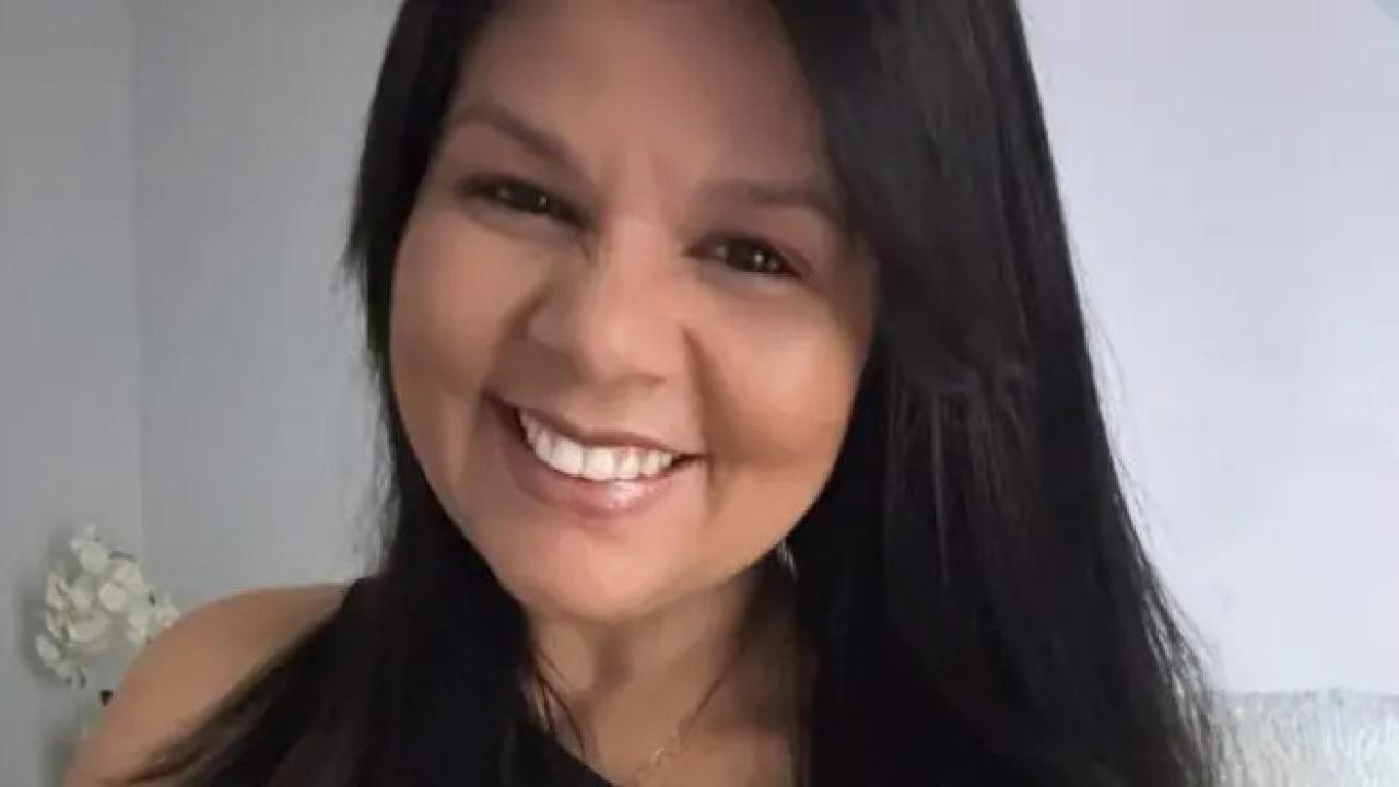 Advogado solicita à Embaixada dos EUA que imponha sanções contra Moraes pela prisão de uma cidadã norte-americana
