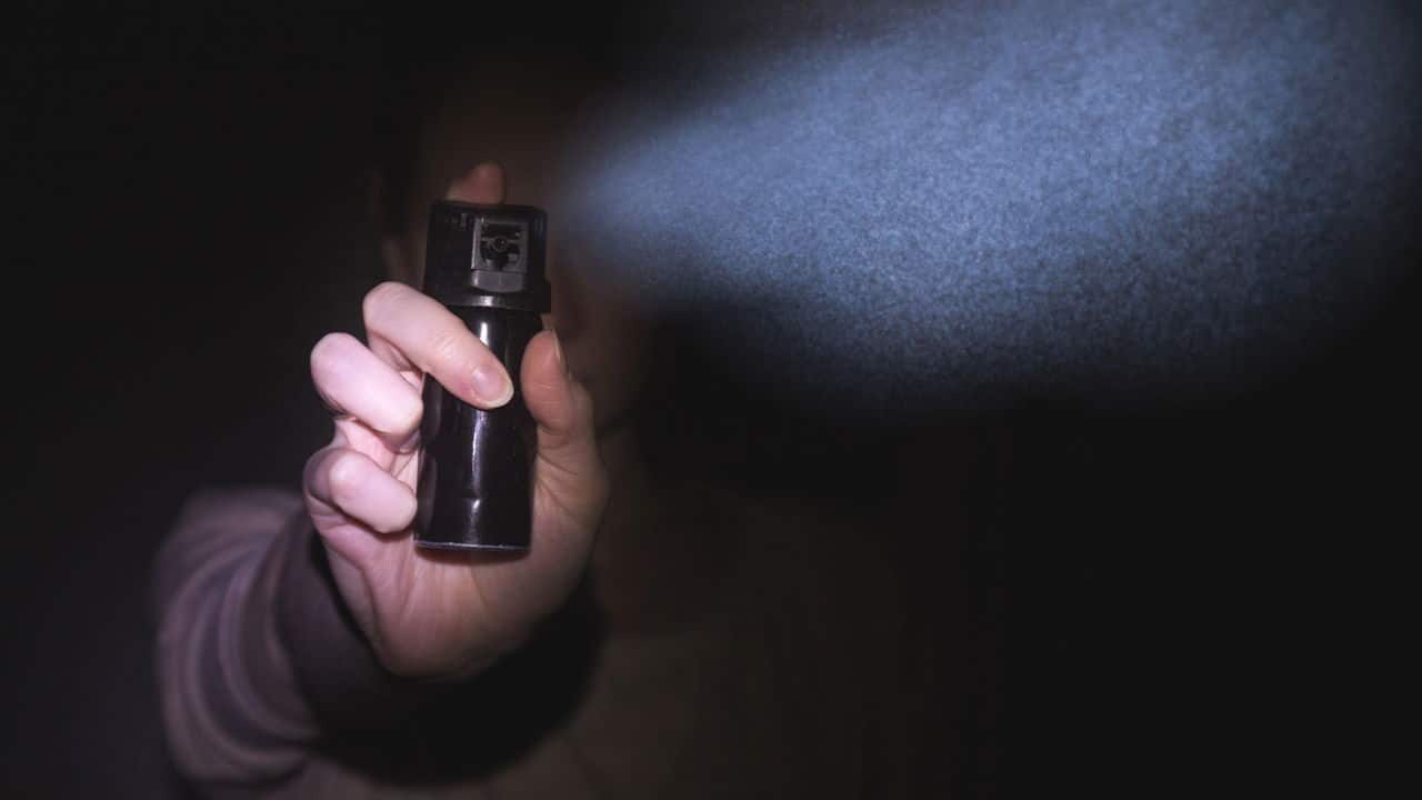 Jovem morre após inalar spray de pimenta em bloco de Carnaval