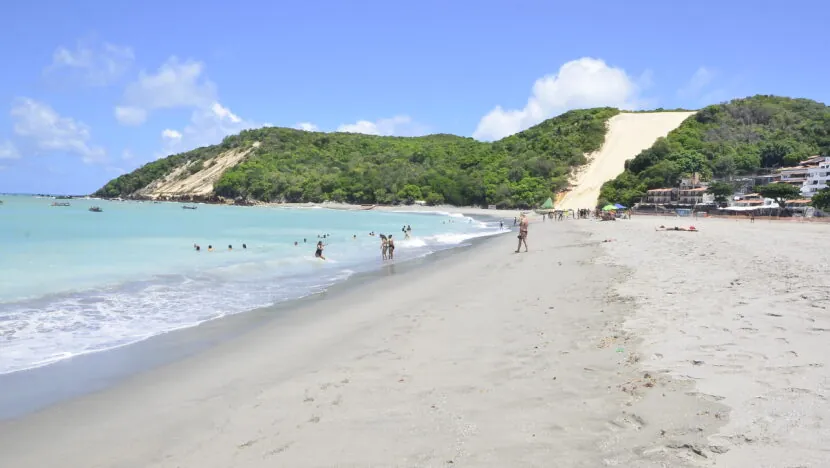 Nova orla da praia de Ponta Negra terá pista dupla e quadras esportivas