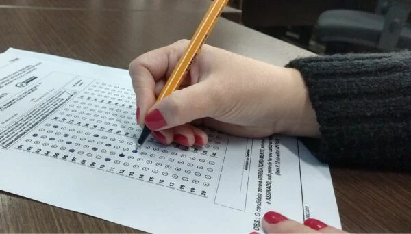 Emparn lança edital de concurso público; salários chegam a R$ 9,7 mil