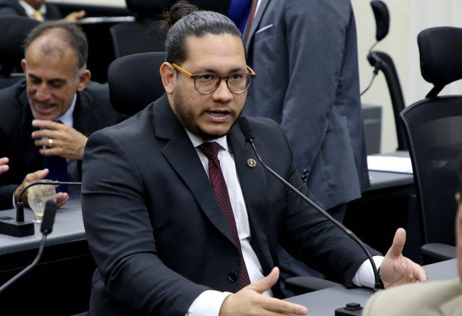 JFRN decide que vereador pode continuar a fiscalizar unidades de saúde em Natal e manter vídeos nas redes sociais