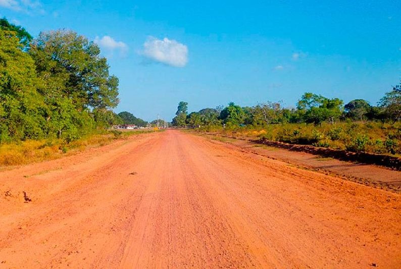 "EXEMPLO": Obra de rodovia em Estado de Alcolumbre e Randolfe já dura mais de 93 anos