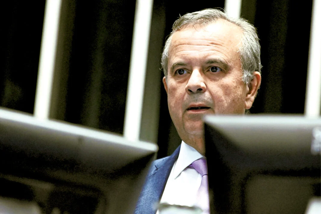 Rogério Marinho aponta “implosão fiscal” deliberada no Lula 3