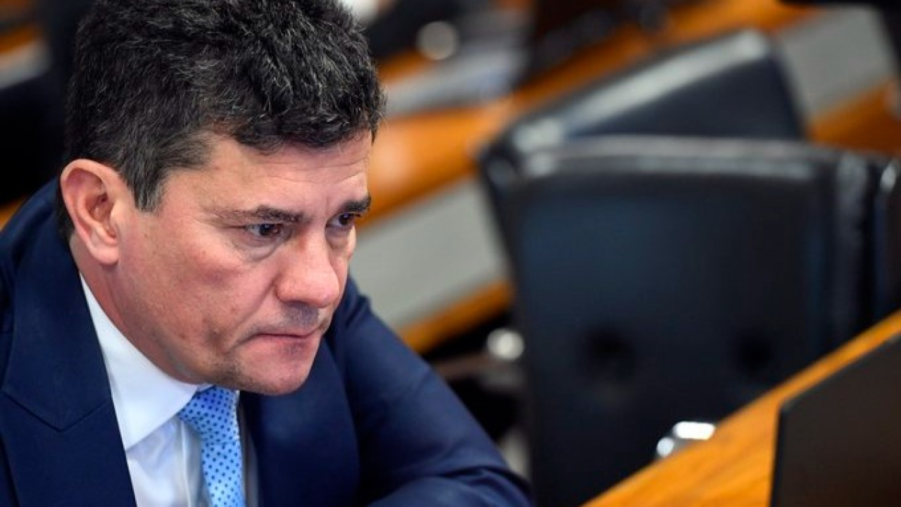 Crusoé: 'Lula tem uma queda por bandidos', diz senador Sergio Moro