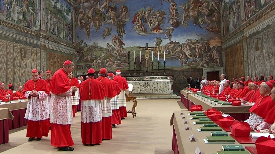 Conclave para escolher novo papa começará 7 de maio, diz fonte do Vaticano