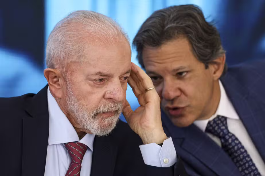 55% dos brasileiros vê economia do país piorar, diz pesquisa Datafolha