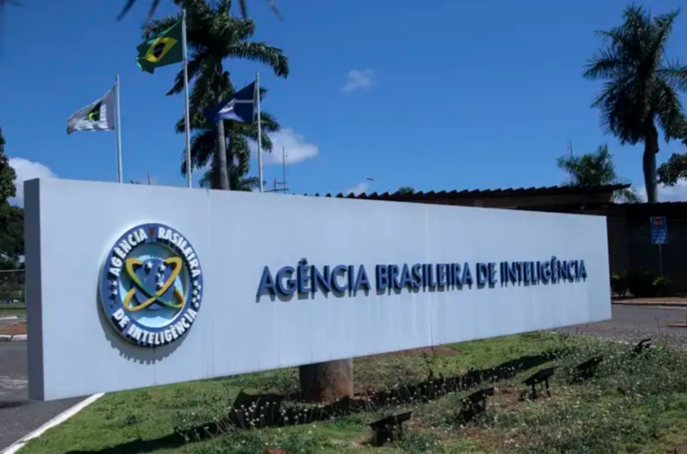 Abin de Lula é acusada de fazer espionagem no Paraguai