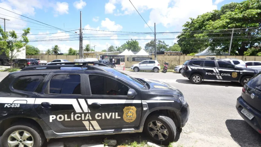Polícia Civil deflagra operação contra tráfico de drogas e facções em Macaíba e Natal; 4 pessoas foram presas