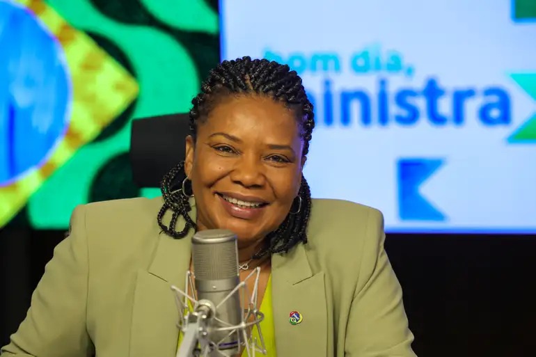 Artistas que apoiaram Lula ‘captam’ R$2 bilhões, só este ano, com Lei Rouanet