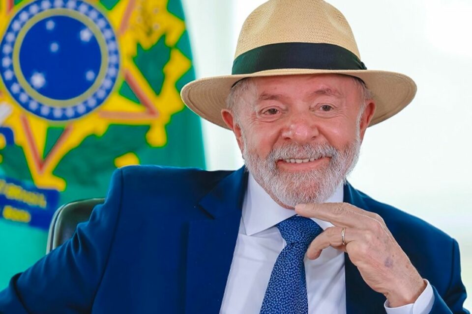 Brasileiros pagam R$1 trilhão em impostos em menos de 100 dias