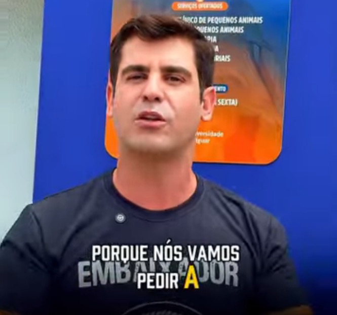 Parada respiratória: Vereador Robson Carvalho aciona MP e Polícia Civil e pede tutela do cachorro