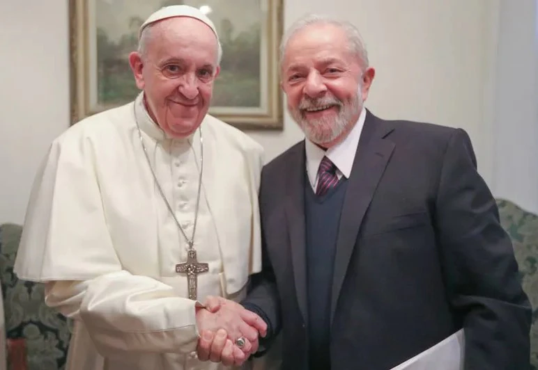 Lula decreta luto oficial de sete dias pela morte de Papa Francisco