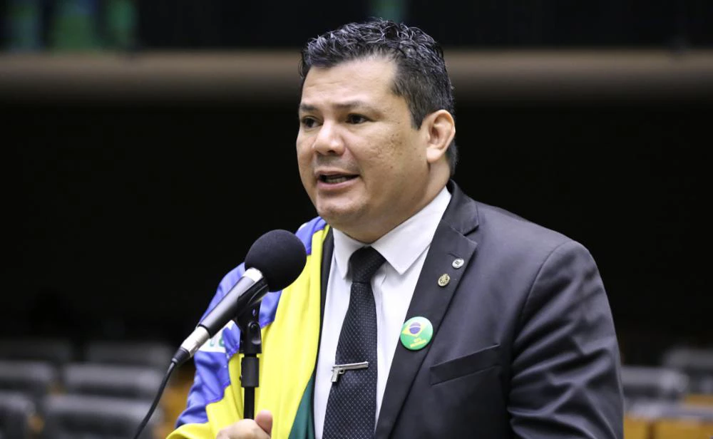Deputado deseja a morte de Lula: “Nem o diabo quer ele”