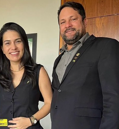 SANTA CRUZ: Blog revela que prefeita Aninha de Cleide é pressionada a afastar o marido das articulações do governo