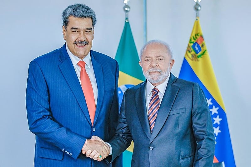 Ditador amigo de Lula aplica calote de R$10 bilhões no Brasil