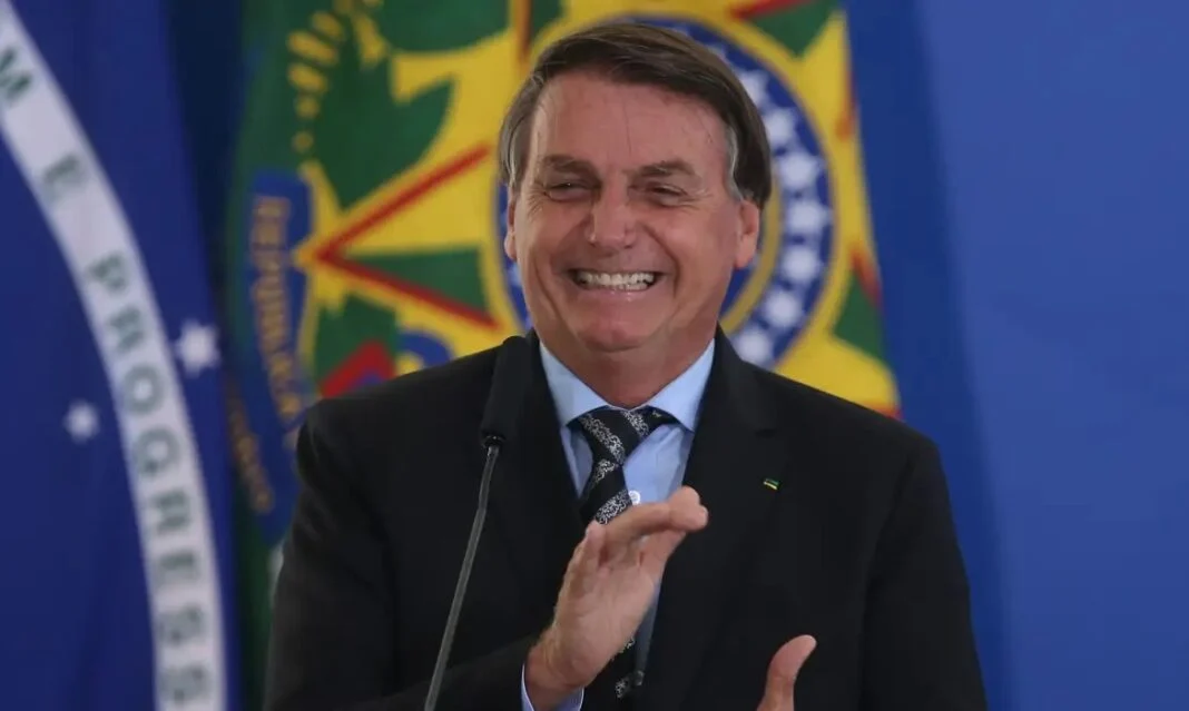 Jair Bolsonaro lidera por margem estreita no RN, diz pesquisa
