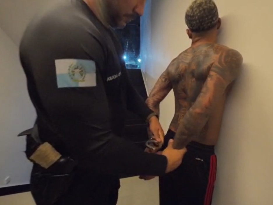 MC Poze do Rodo é preso no Rio de Janeiro sob suspeita de ligação com o tráfico
