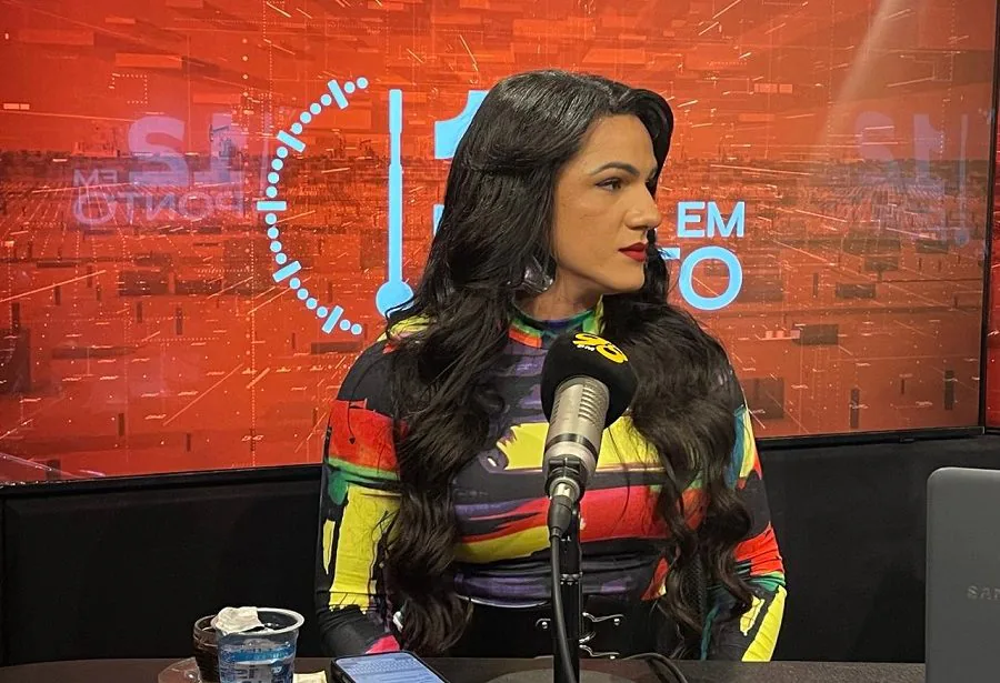 Vereadora Thabatta diz que irá acionar Justiça contra deputado e usuários de redes por ofensas