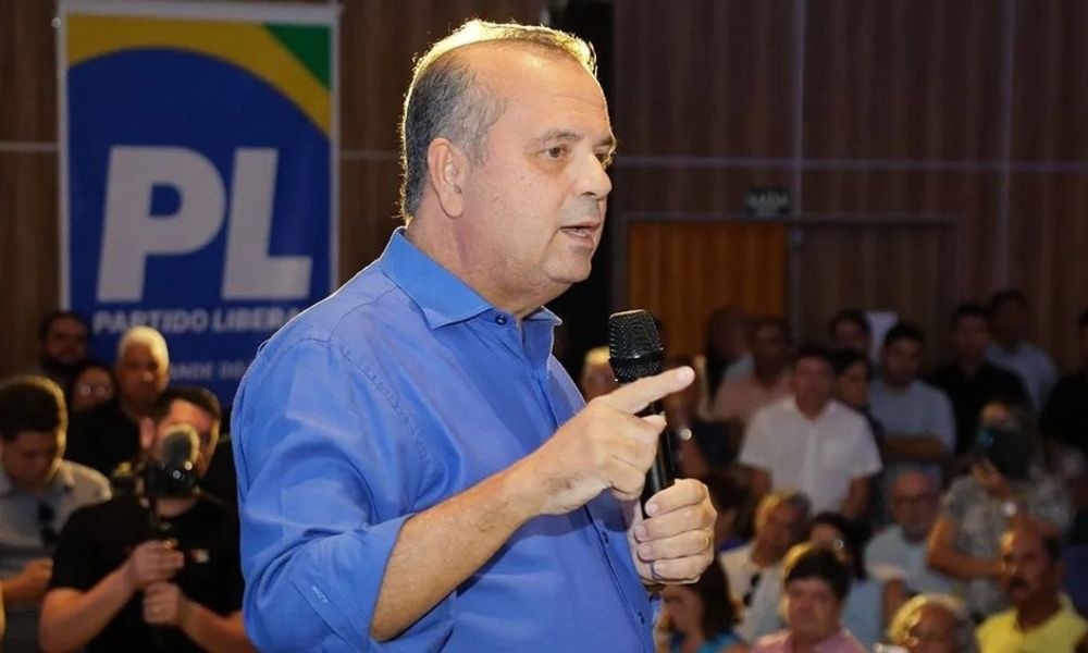 INSS: Rogério Marinho bate na mesa e cobra investigação de associação do irmão de Lula